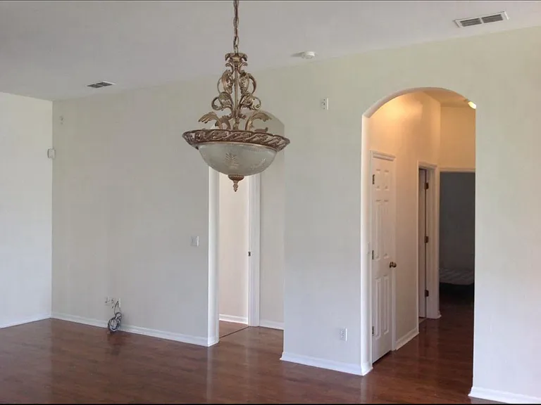 5135 Baron St — Photo 5