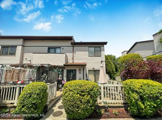 68 Selvin Loop, Staten Island, NY