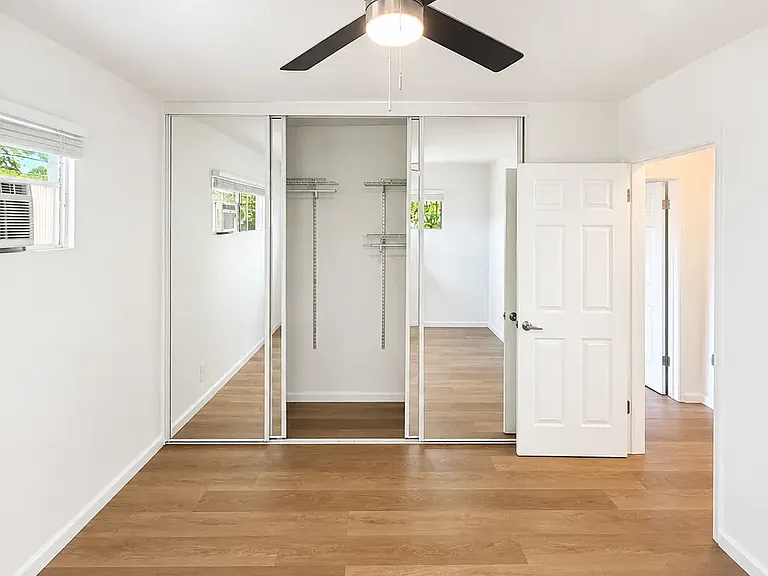 1845 Canyon Dr #11 — Photo 7