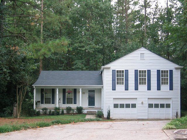 1st image of 340 Ivy Mill Ct