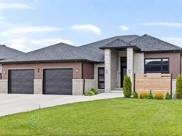 6 Woodland St, Kingsville, ON N9Y 0A8