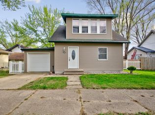 109 13th St NW, Faribault, MN 55021