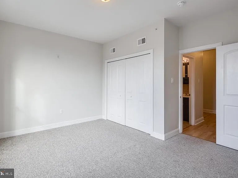 321 N Preston St #3 — Photo 4