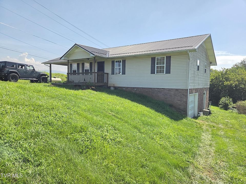 1st image of 105 Miller St