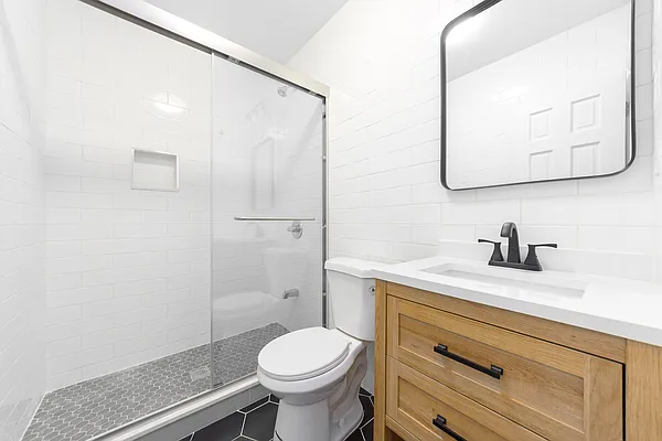 Rented by Avenues Real Estate | media 14