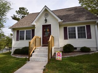 618 Knollwood Dr, Thomasville, NC 27360