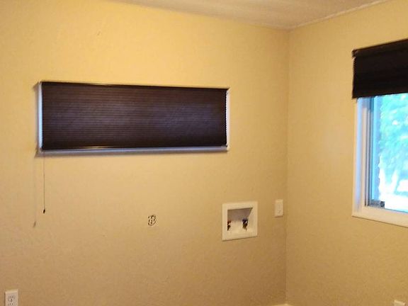 5th image of 1026 Saint George Dr