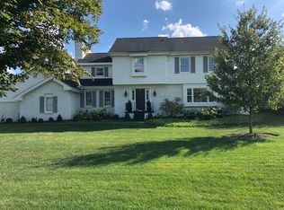 1974 Woodson Ct, Dayton, OH 45459