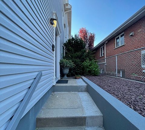3rd image of 20-68 Hazen St #2
