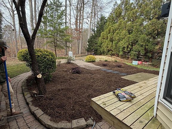 5th image of 10208 Old Carolina Dr