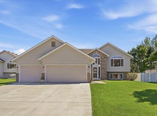 1825 Canton Rd, Prescott, WI 54021