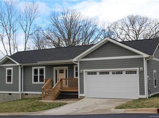 4 May St, Asheville, NC 28803