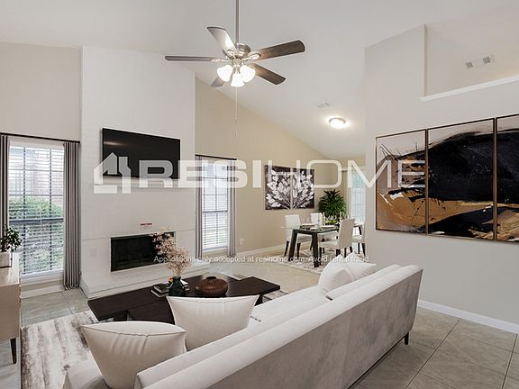 5th image of 9412 Pinehaven Dr