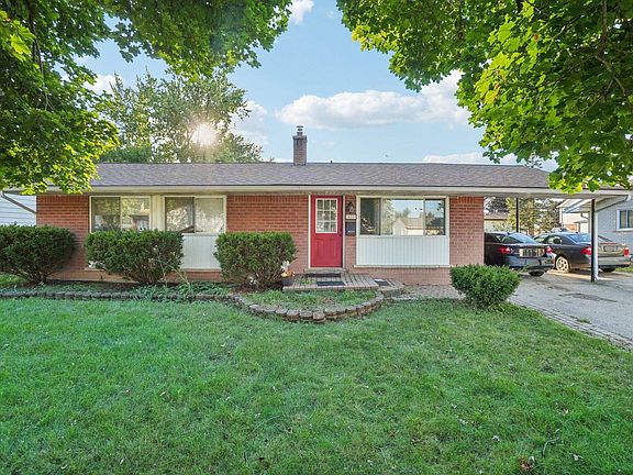 2nd image of 34559 Chope Pl