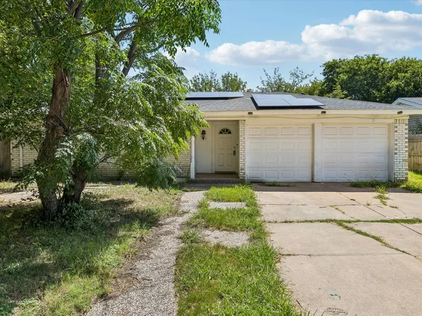 716 Heathcliff Dr, Everman, TX 76140