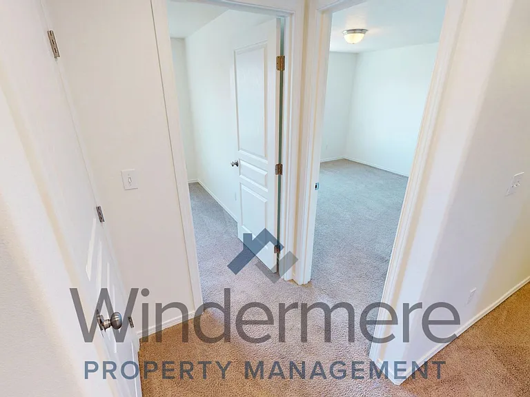 229 Kokanee Dr — Photo 16