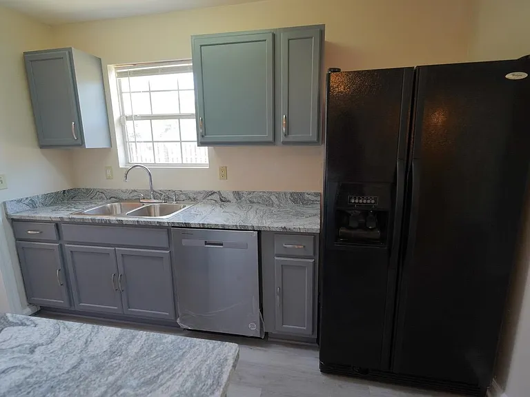3178 N Ridge Rd #2 — Photo 11