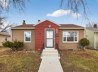 819 Easton Ave, Waterloo, IA 50702