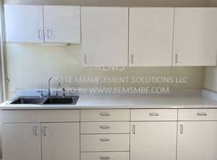 222 7th St, Baraboo, WI 53913