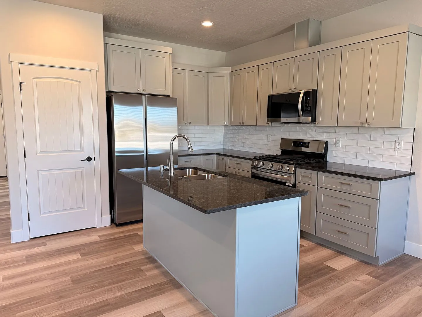 New Townhouse in Post Falls! — Photo 4