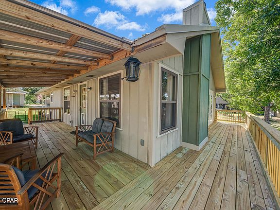 2nd image of 2115 High Ave