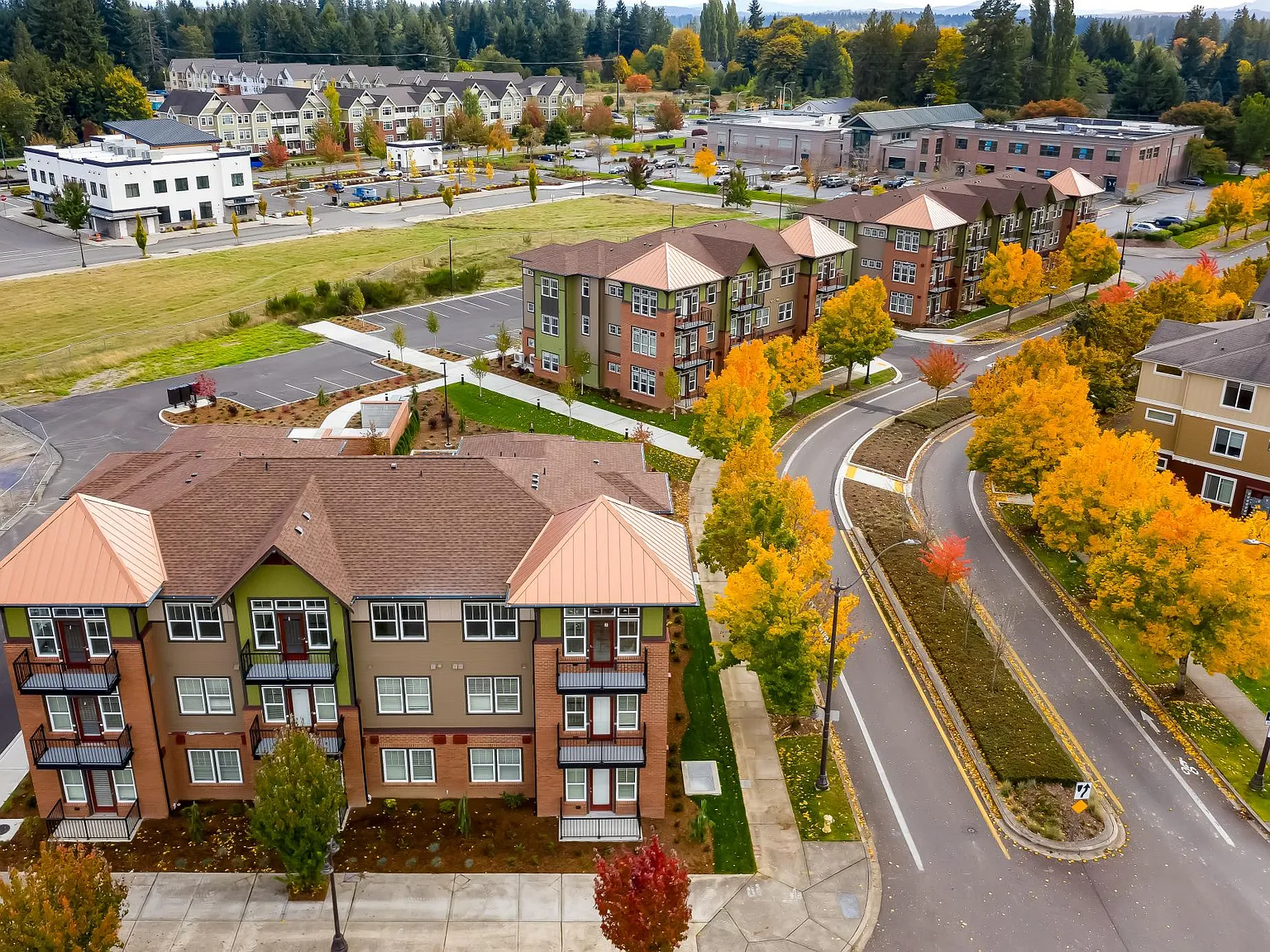 Ward Lake Apartments — Photo 3