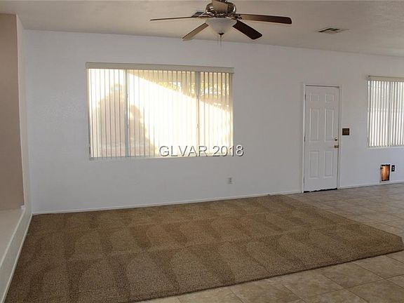 3rd image of 6749 Petrified Forest St