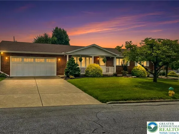 3104 N 5th St, Whitehall, PA 18052