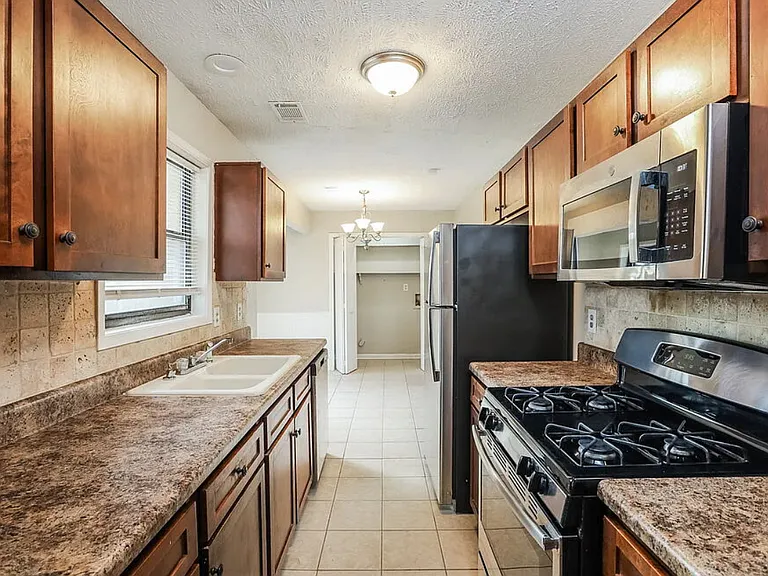 3111 Palomino Dr SW — Photo 6