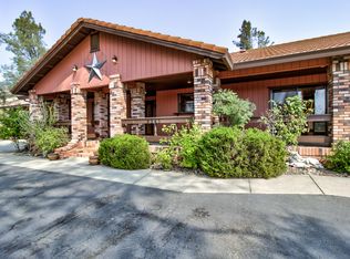 9545 Janell Ln, Redding, CA 96001