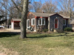 413 Rose Park Dr, Holland, MI 49424