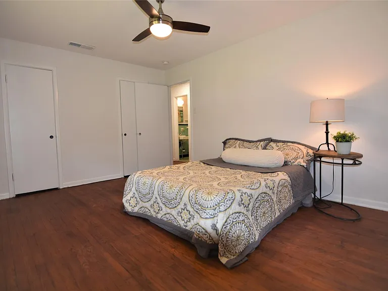 1202 Sunnyside Ave — Photo 11
