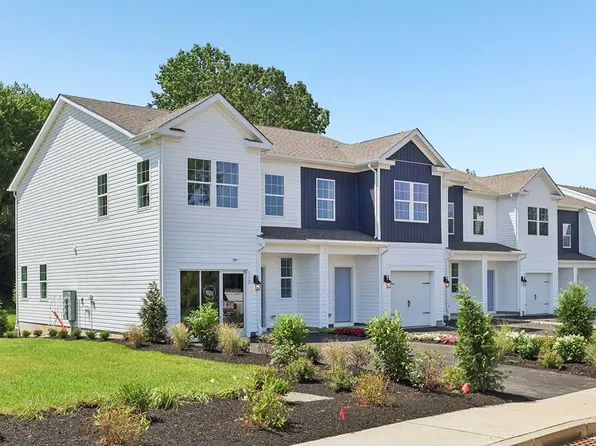 206 Derby Dr, Coatesville, PA 19320