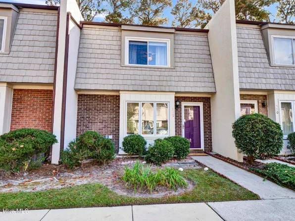 512 Cobblestone Drive, Wilmington, NC 28405