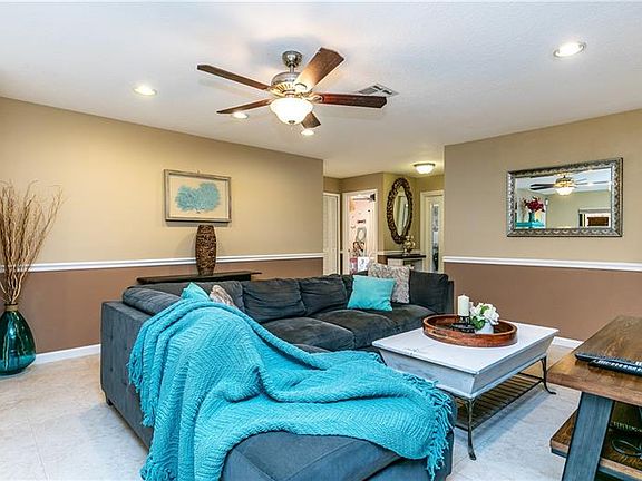 4th image of 1501 Riverwood Ln