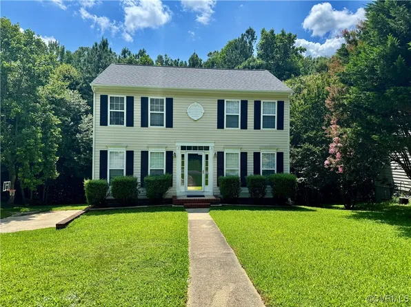 14024 Ramsey Ct, Chester, VA 23831