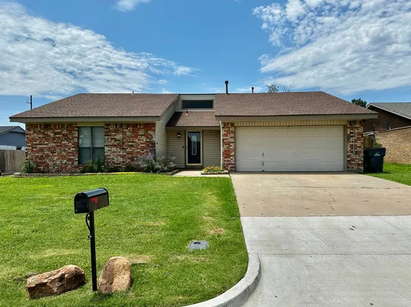 505 SW 77th St, Lawton, OK 73505