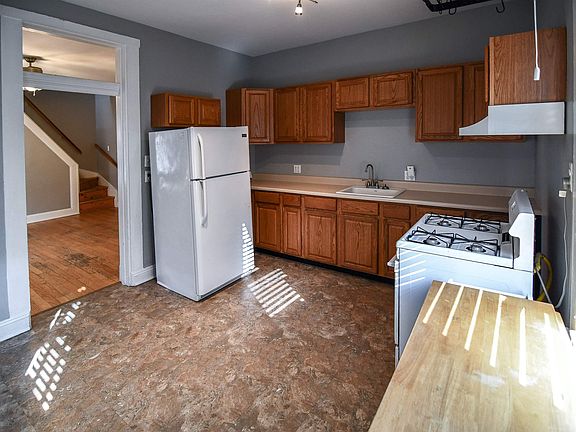 5th image of 618 4th Ave