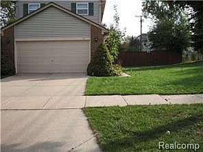 2nd image of 114 Algansee Dr