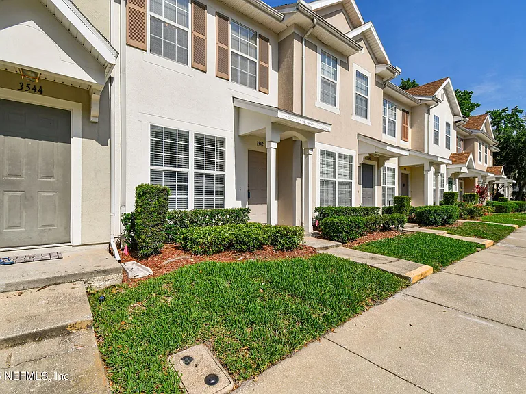 3542 Lone Tree Ln — Photo 4