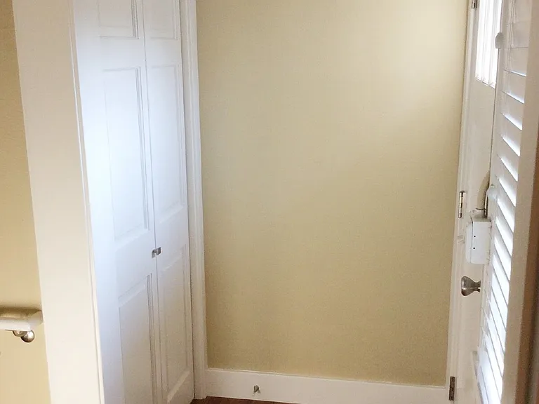 432 W 13th Ave #5 — Photo 4