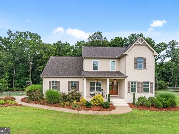 1540 Summerfield Ln, Bogart, GA 30622