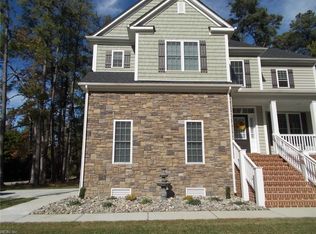 100 Anchor Dr, Yorktown, VA 23692