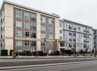 13728 108th Ave #520, Surrey, BC V3T 0G2