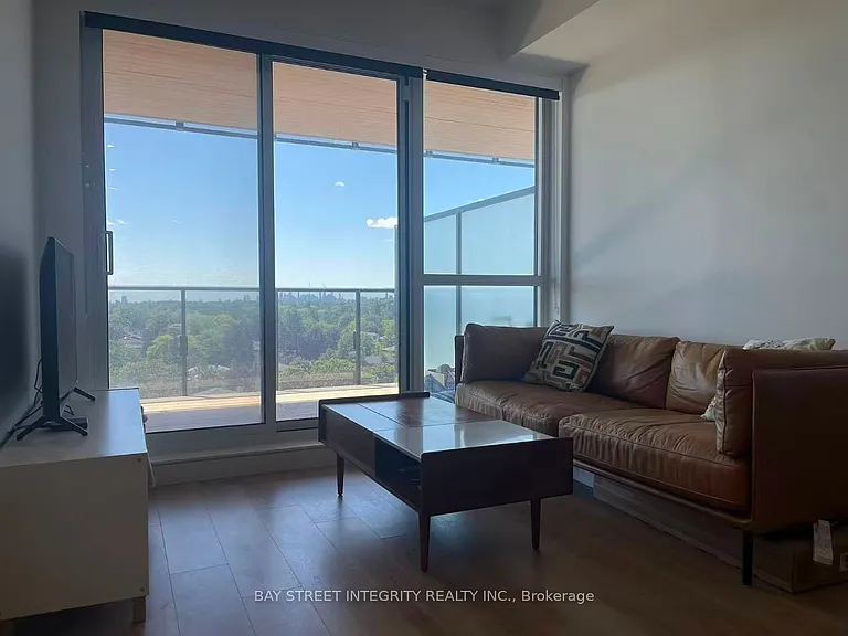 27 McMahon Dr #1203 — Photo 2