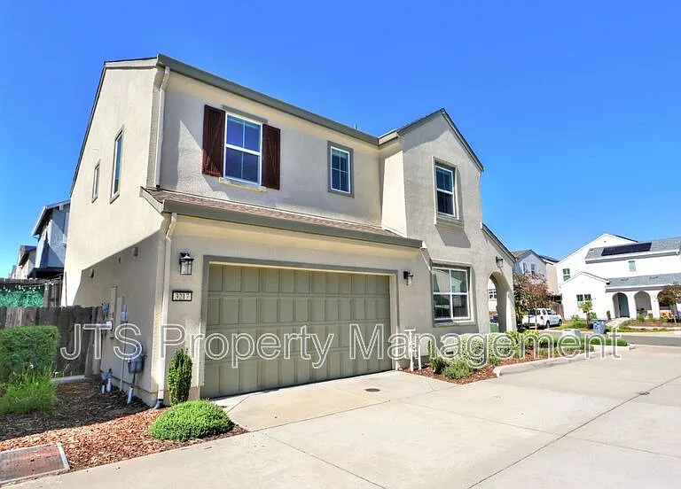3217 Sunny Gate Ln — Photo 2