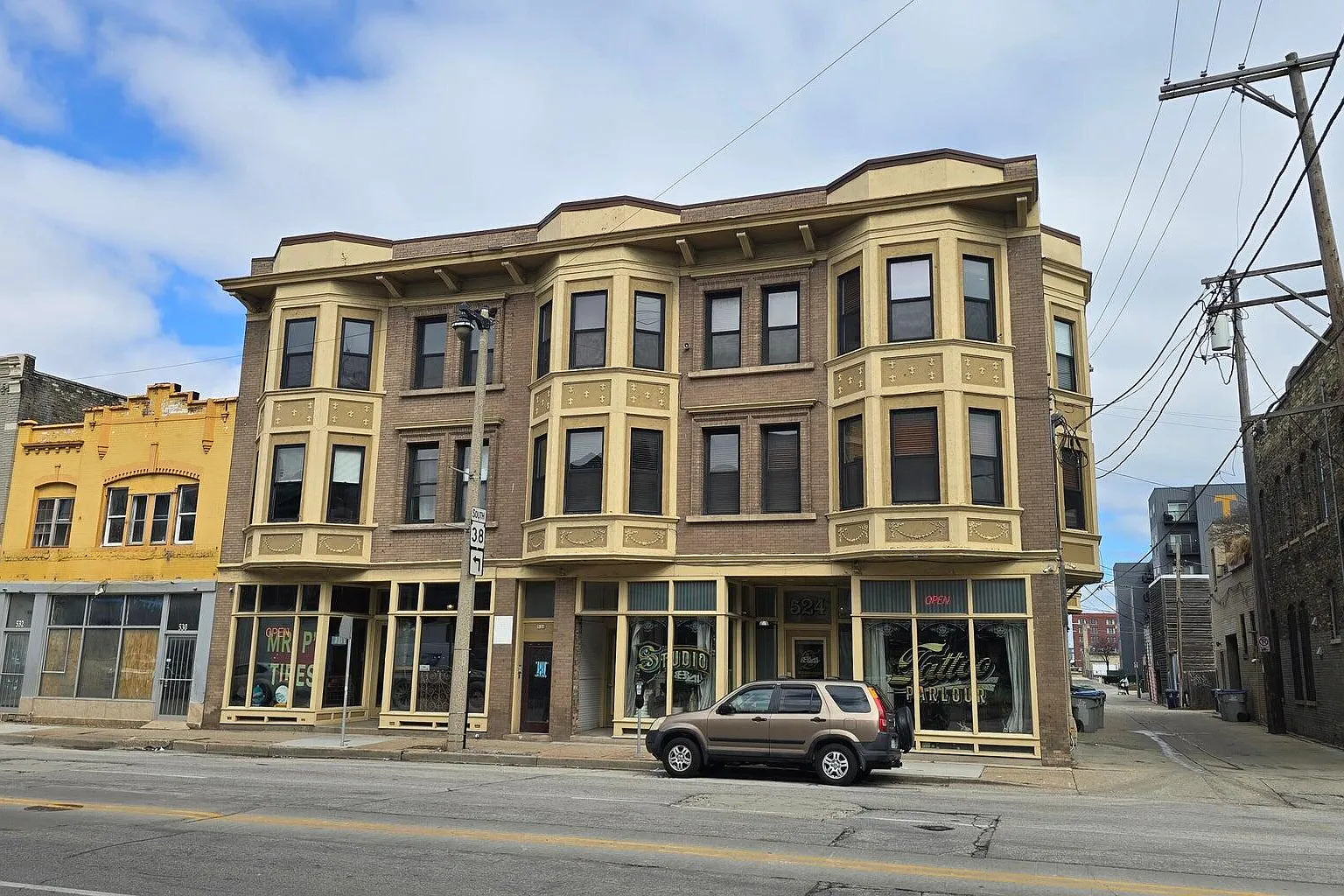1 bed, 600 sqft, $1,200 — Photo 1