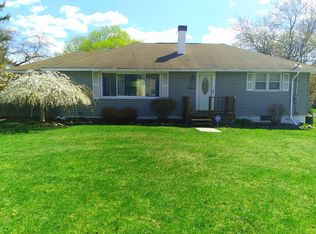 303 Richards Rd, Camillus, NY 13031