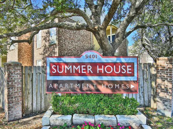 Summer House Apartment Homes