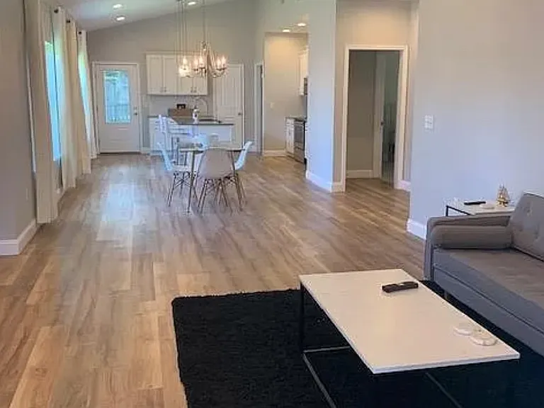 494 Cascabellas St — Photo 3